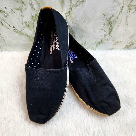 BOBS Black Canvas Slip on Espadrilles - Picture 1 of 11